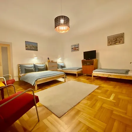 Astoria Center 8 * 布达佩斯