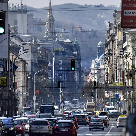 Apartment Astoria Center 8