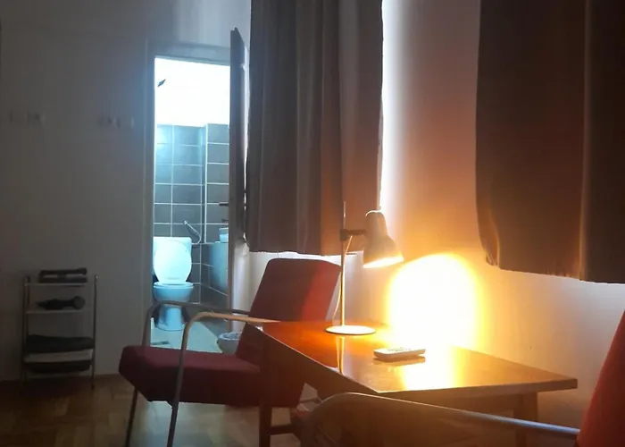 Apartament Astoria Center 8 *